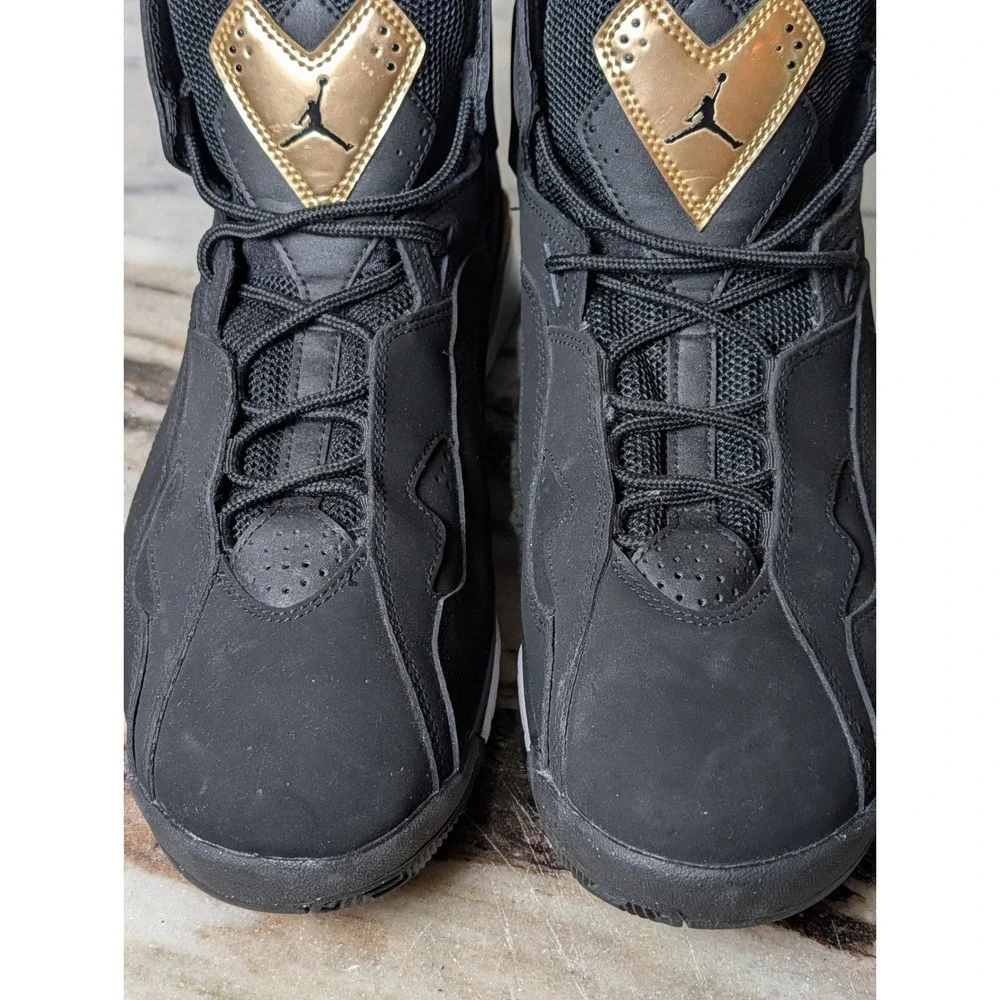 Jordan True Flight Mens Black Metallic Gold Basketball Shoes 342964-070 Size 11
